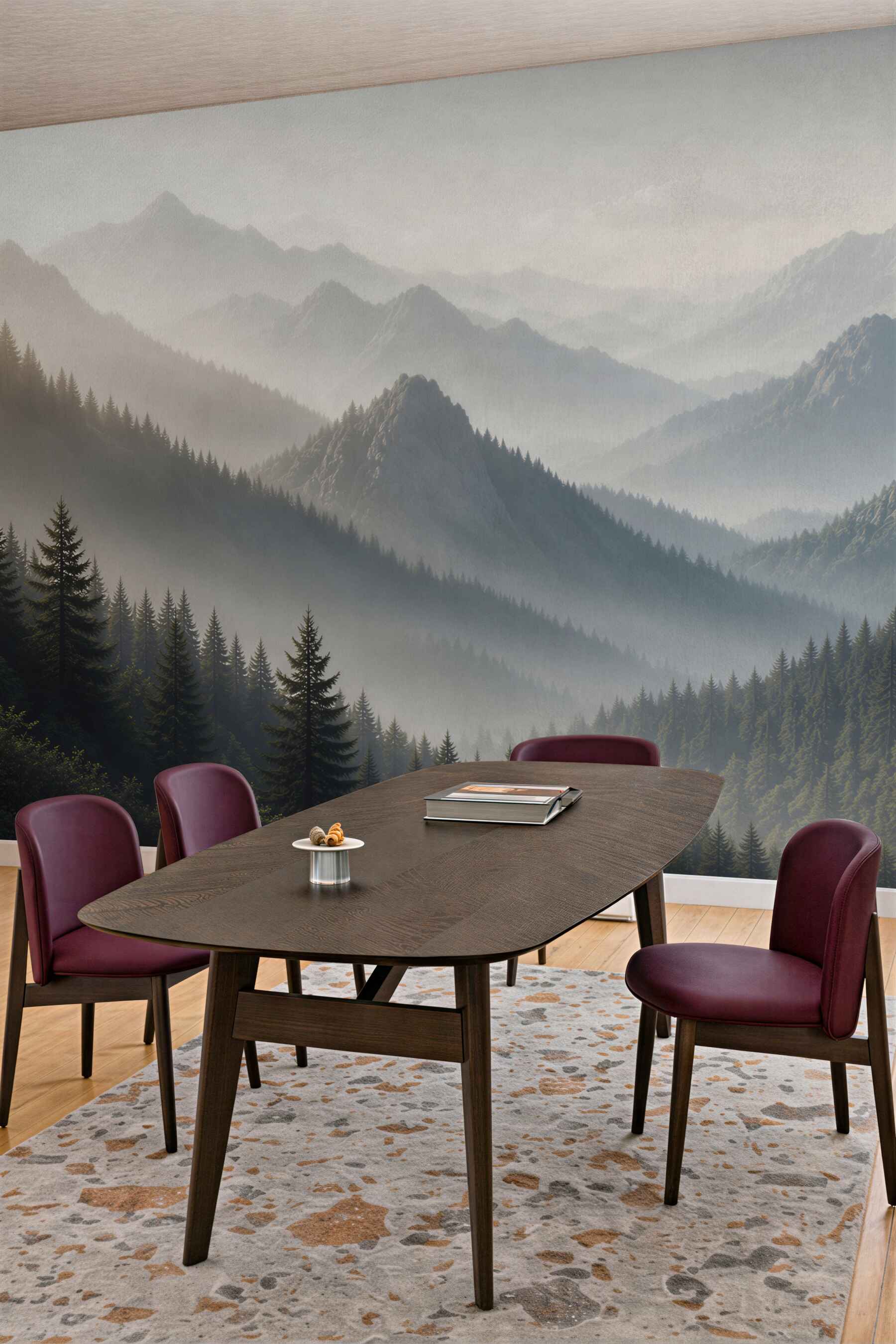 Fototapeta góry we mgle z lasem świerkowym spokojna panorama